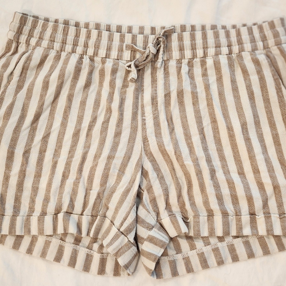 Old Navy Tan and White High Waist Striped Shorts